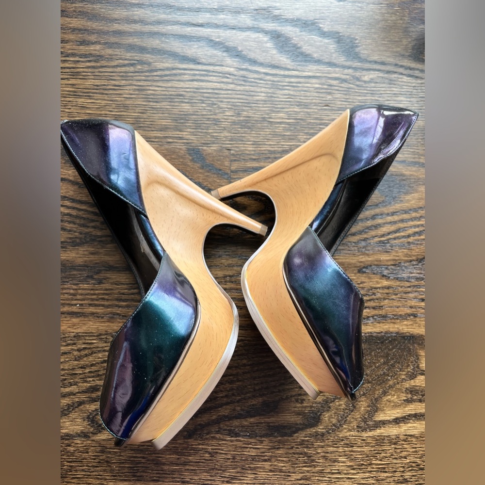 Jessica Simpson iridescent colored peep toe heel